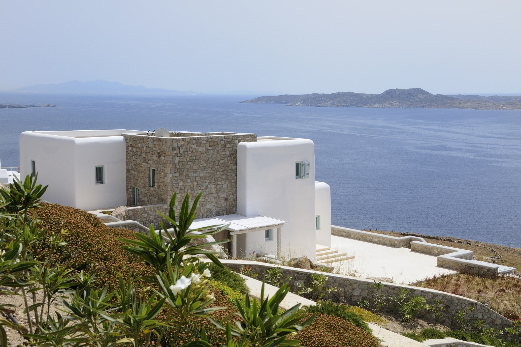 Sea Breeze Gallary Image 6