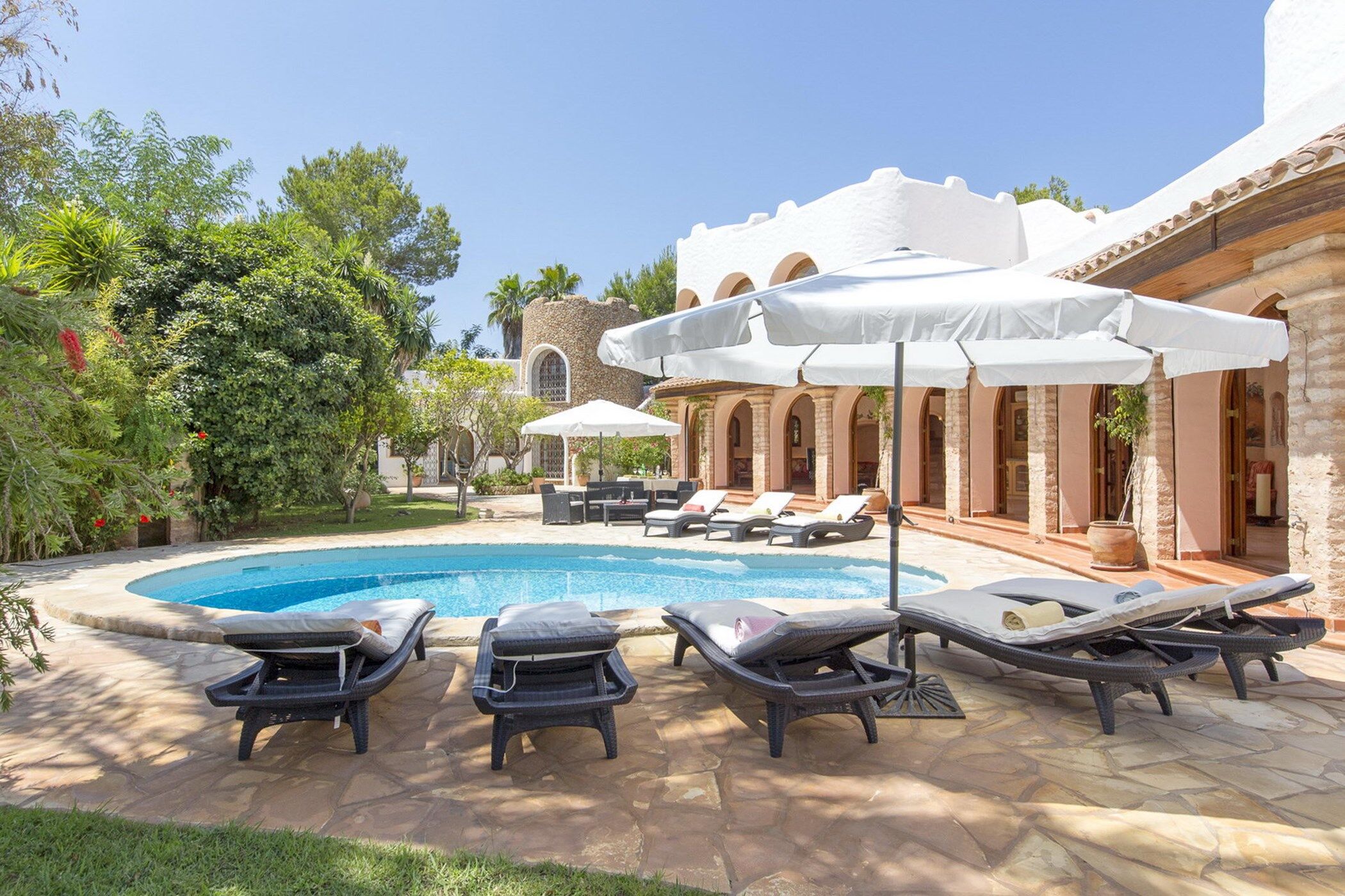 the-beach-villa-image-5