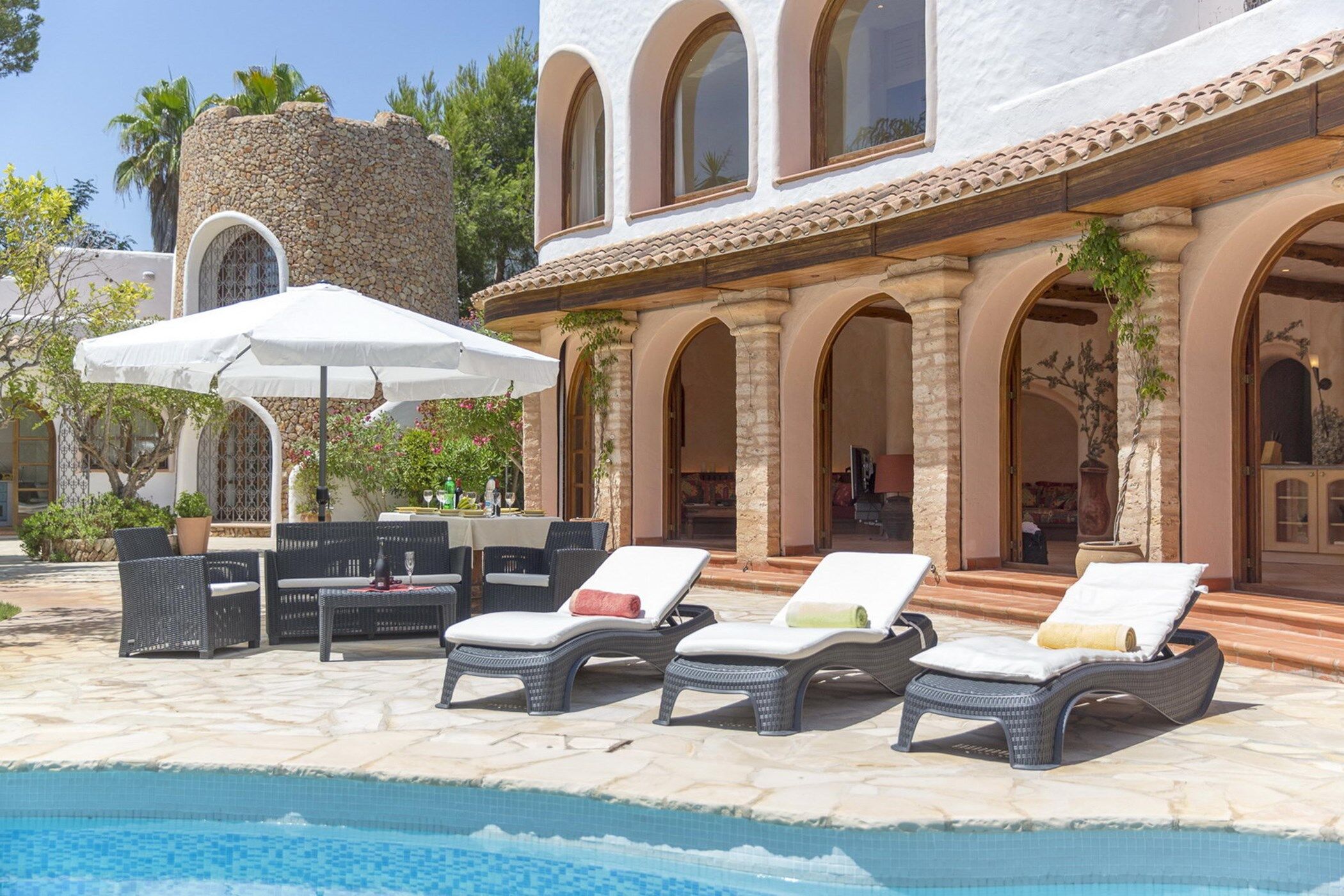 the-beach-villa-image-8
