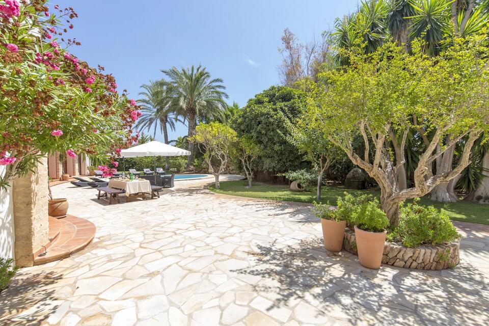 The Beach Villa Gallery Image 5