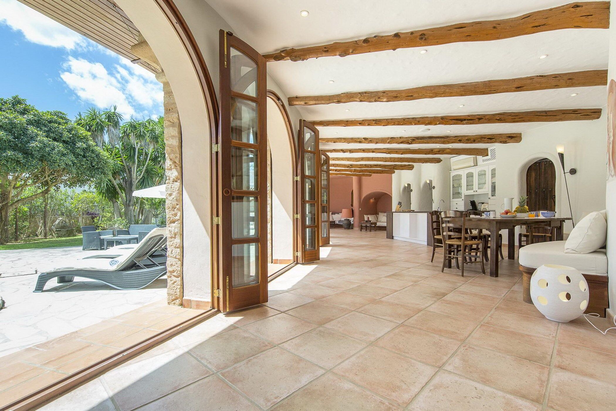 The Beach Villa Gallary Image 6