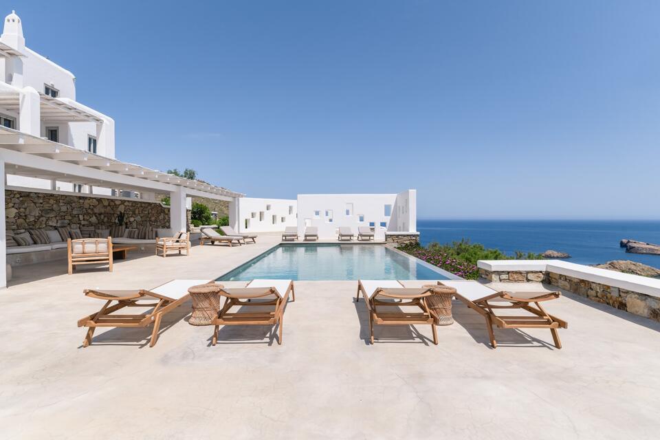 Villa Aquarius Gallery Image 2