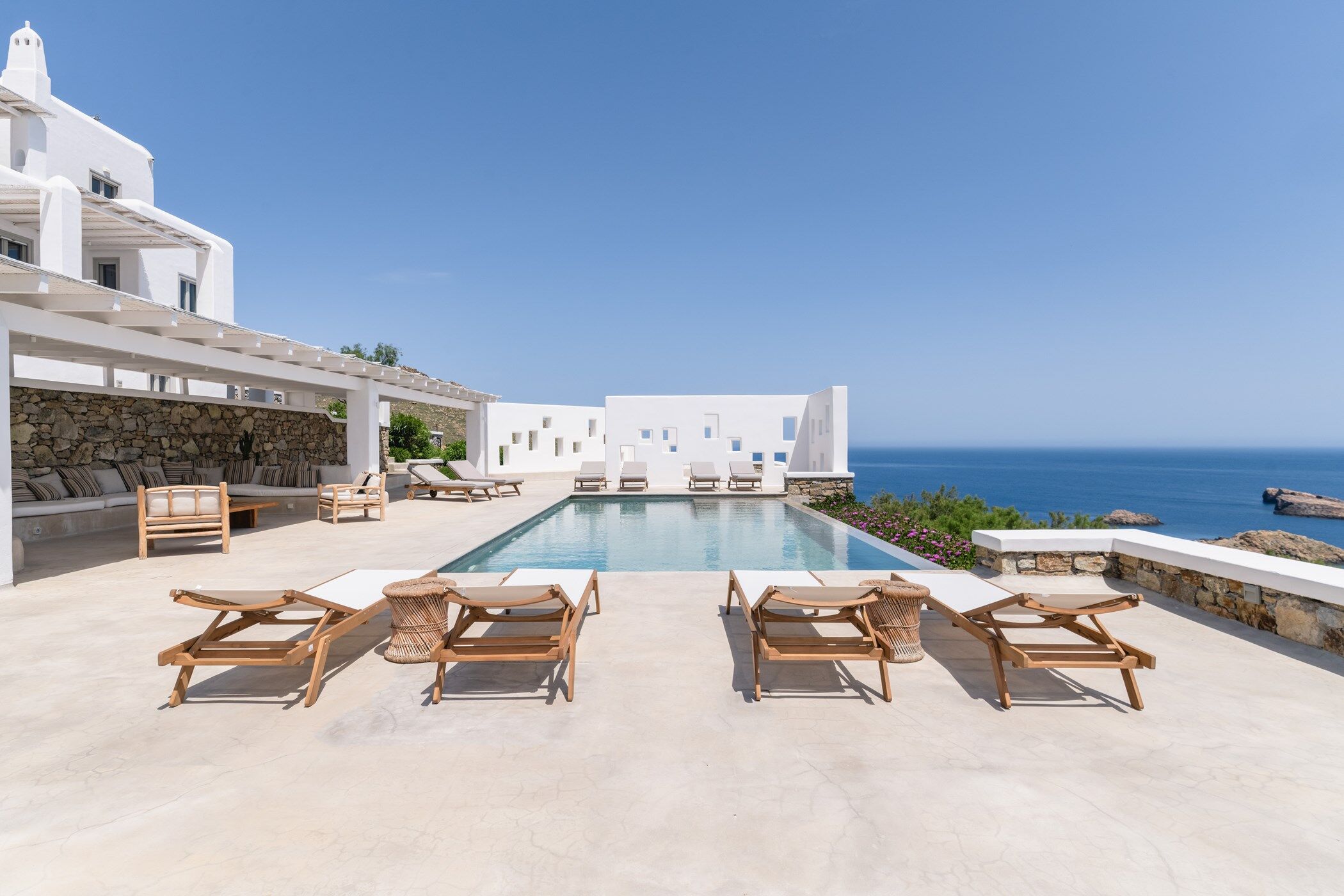villa-aquarius-image-2