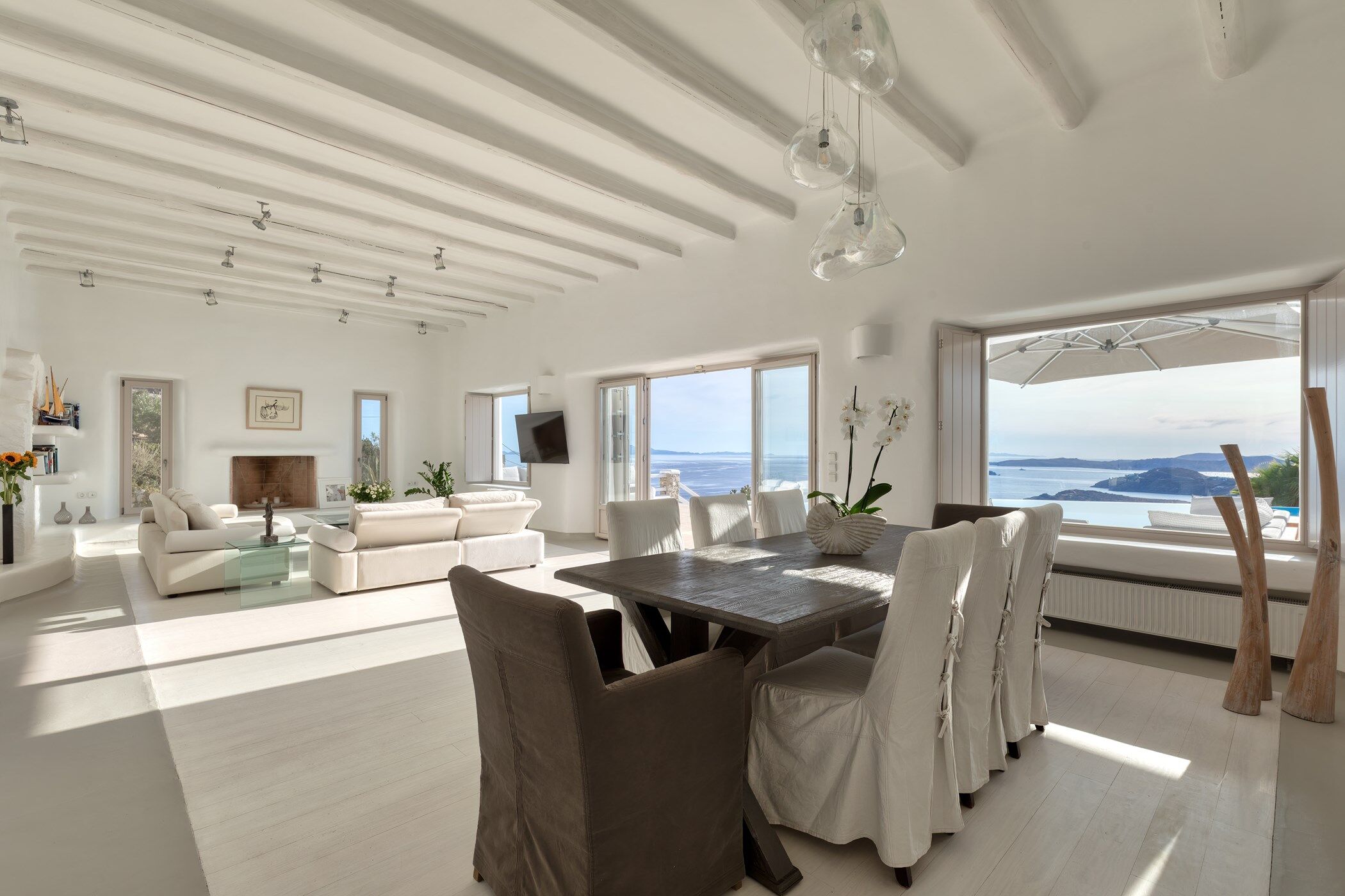 Villa Aria Gallary Image 1