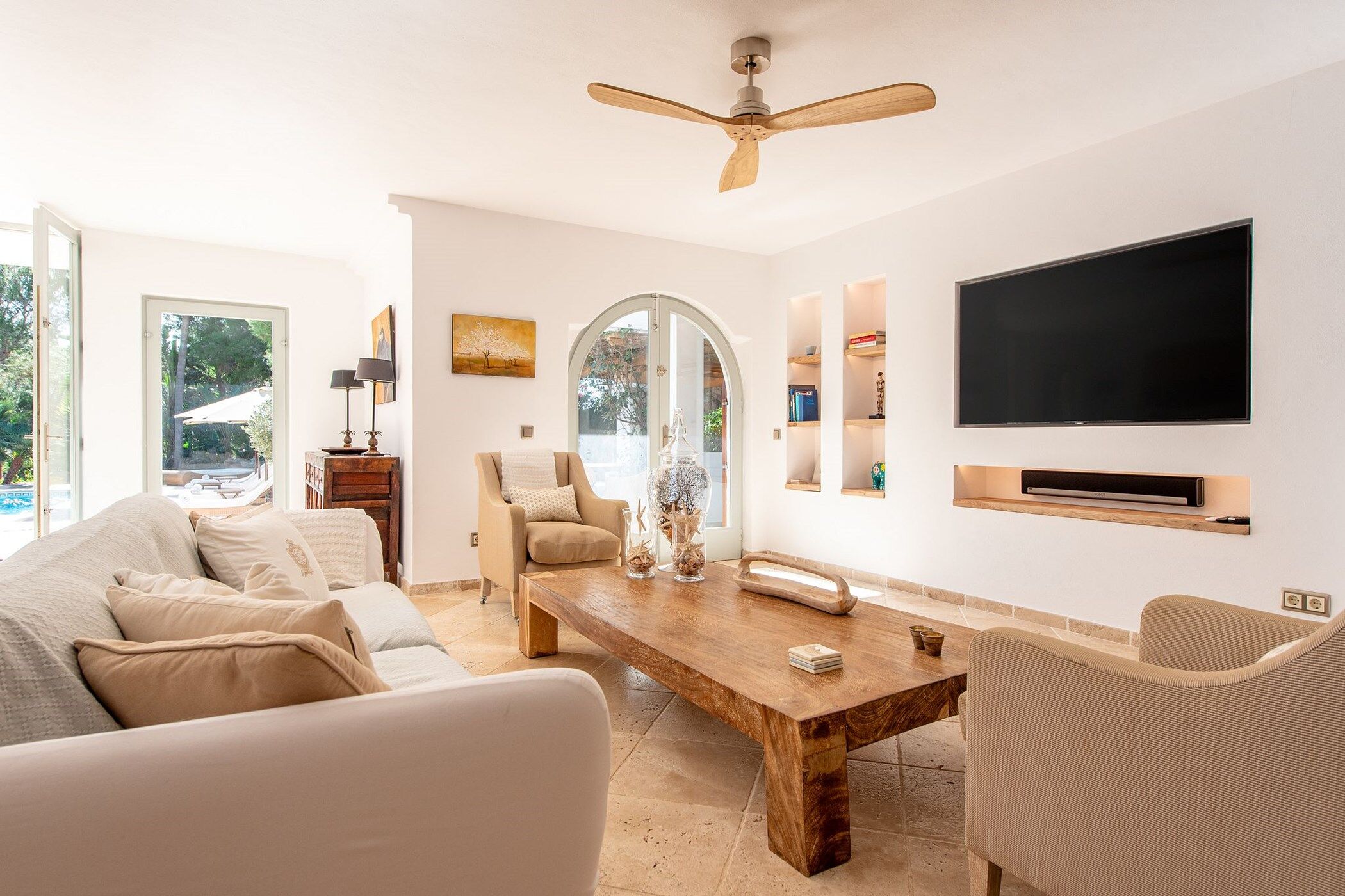 Villa Azure Gallary Image 1
