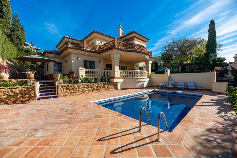 Villa Bellrose Gallery Image 1