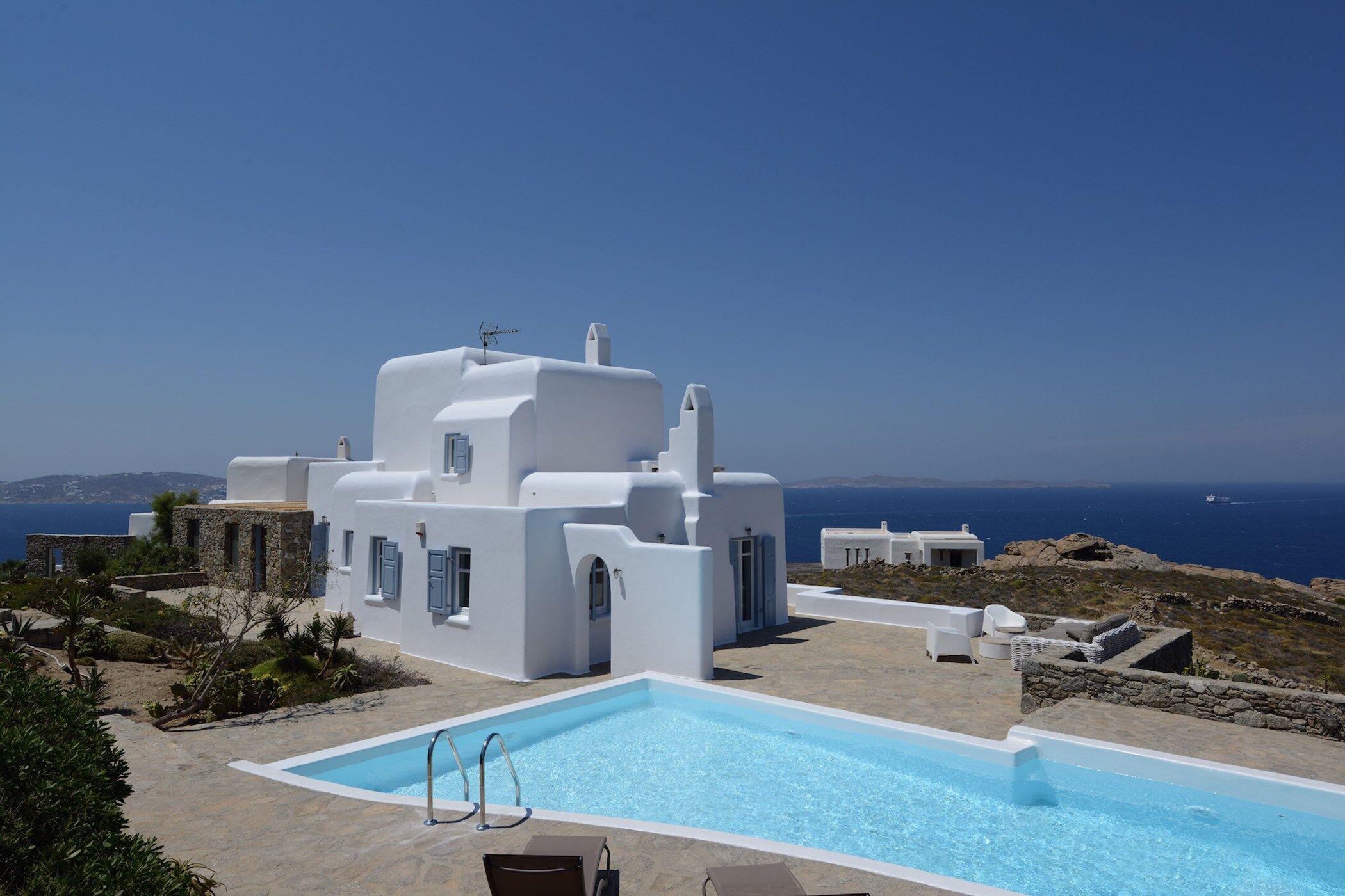 villa-crystie-image-1