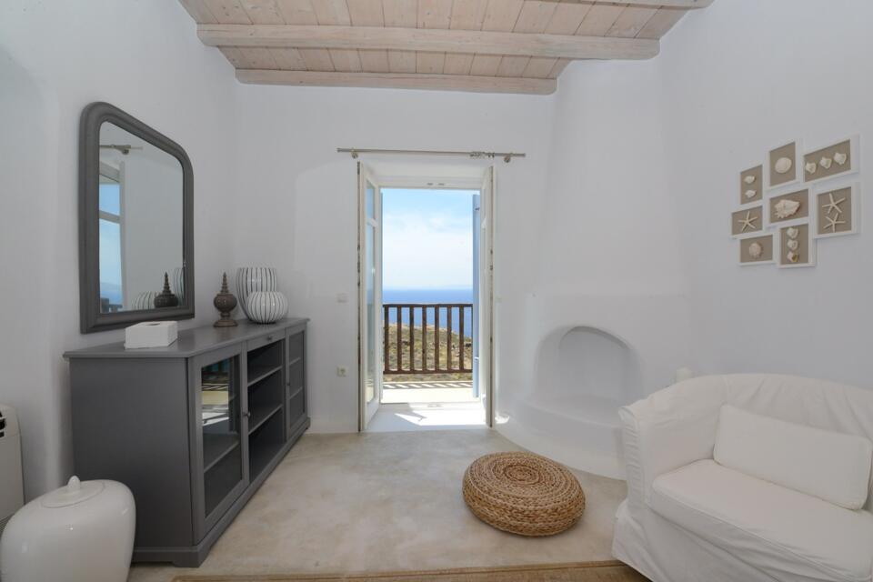 Villa Crystie Gallery Image 1