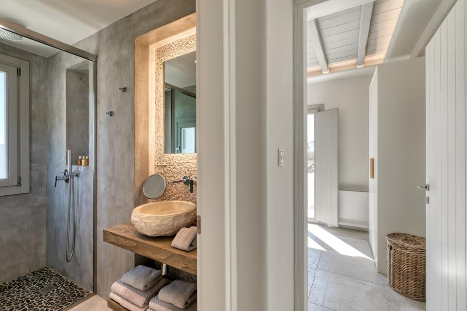 Villa Dallas Gallery Image 1