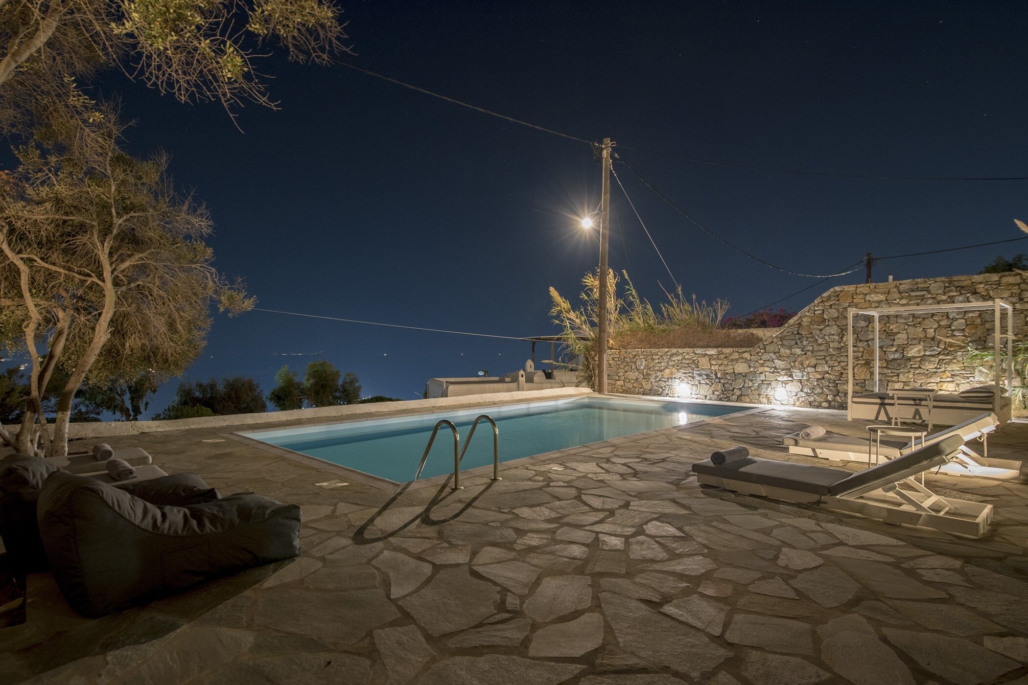 Villa Downtown Gallary Image 4