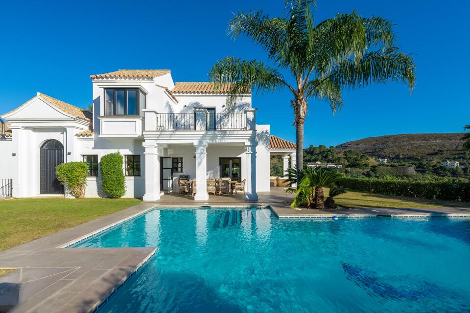 Villa Encinas Gallery Image 1
