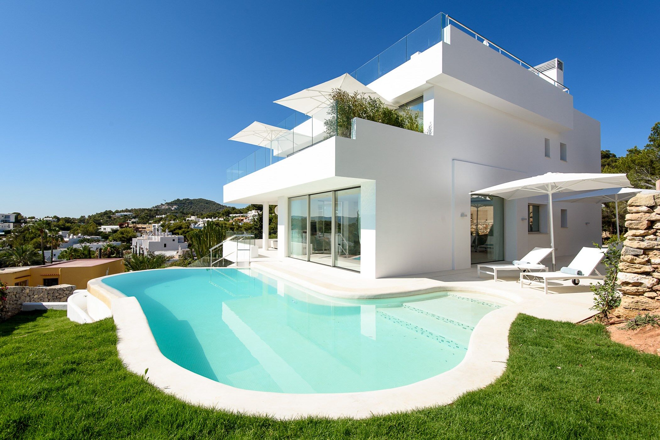 villa-equis-image-2