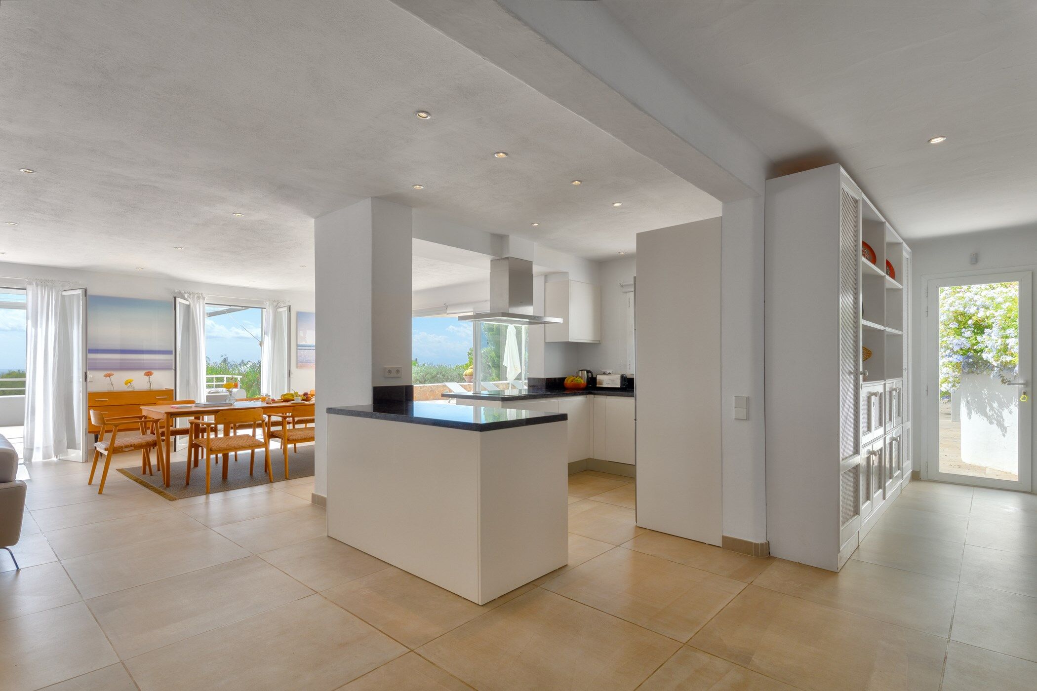 Villa Esther Gallary Image 4