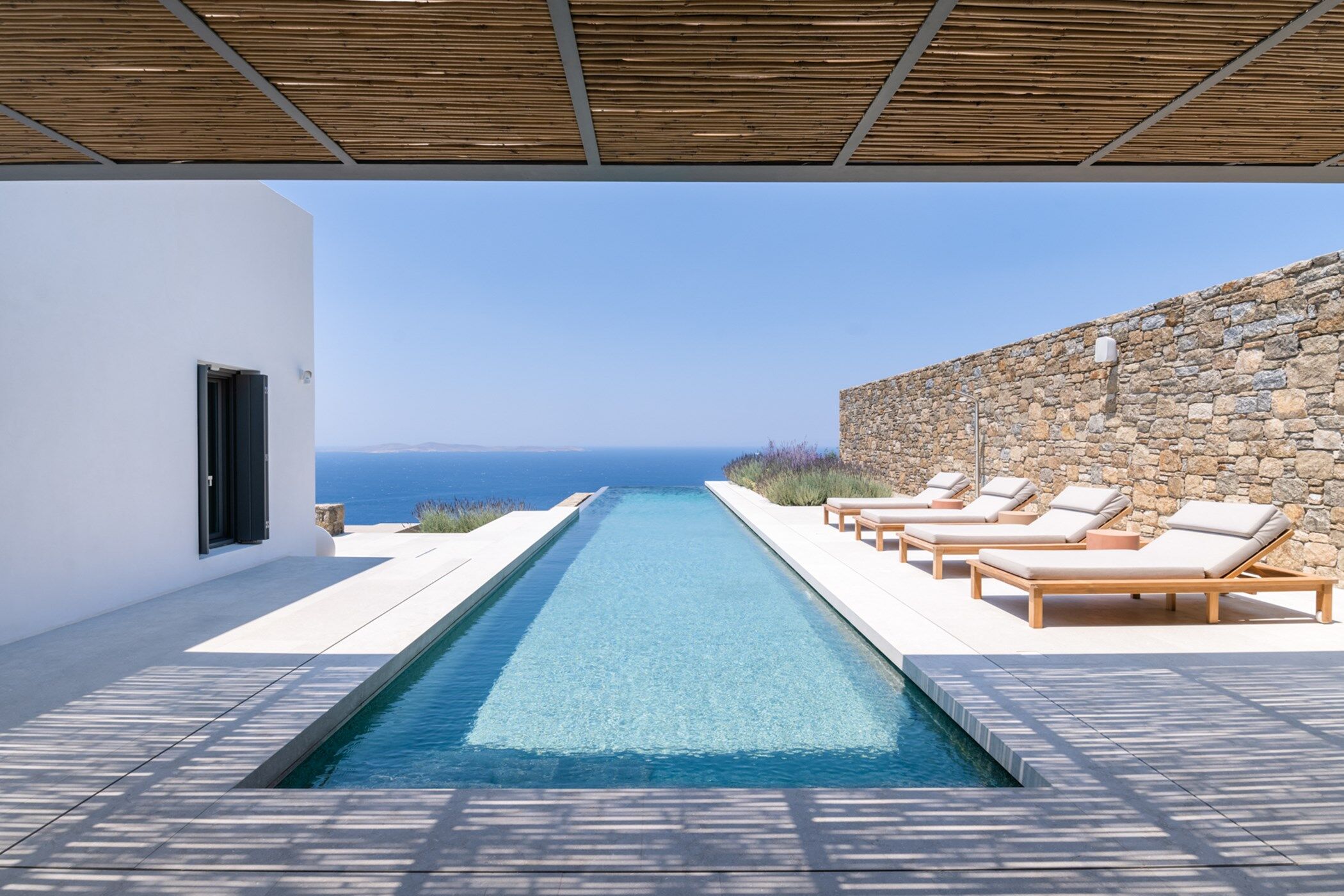 villa-irida-image-2
