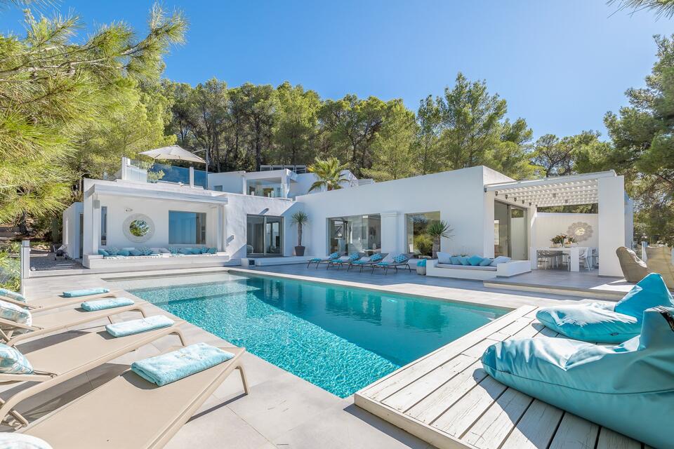 Villa Ivy Gallery Image 1