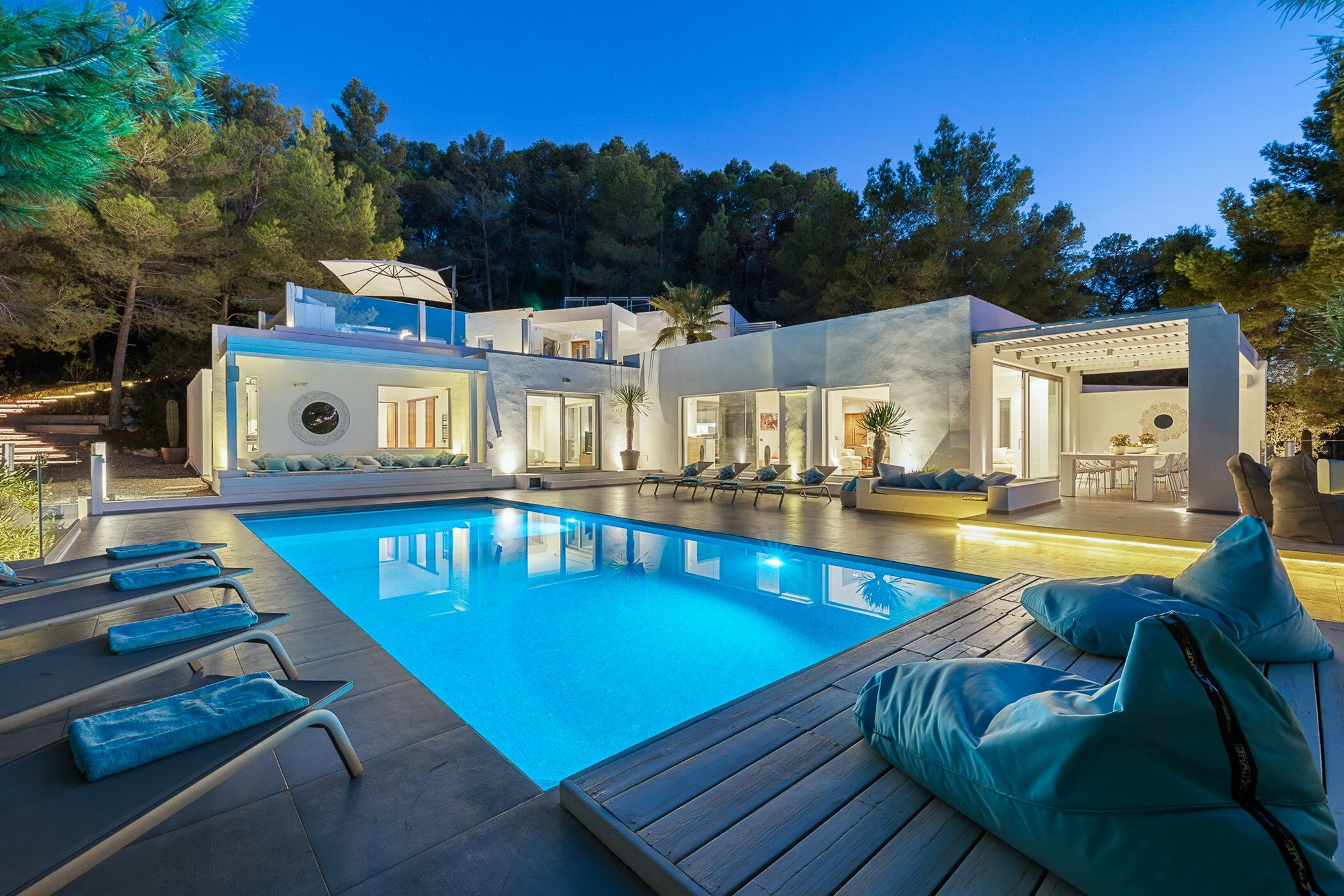 Villa Ivy Gallary Image 1
