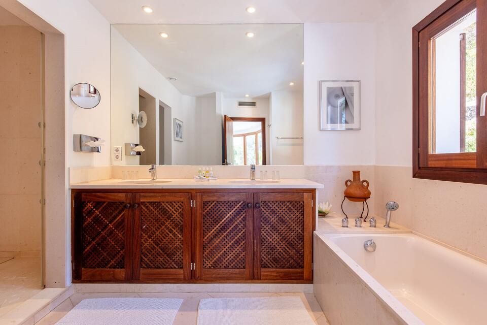 Villa Katherine Gallery Image 2