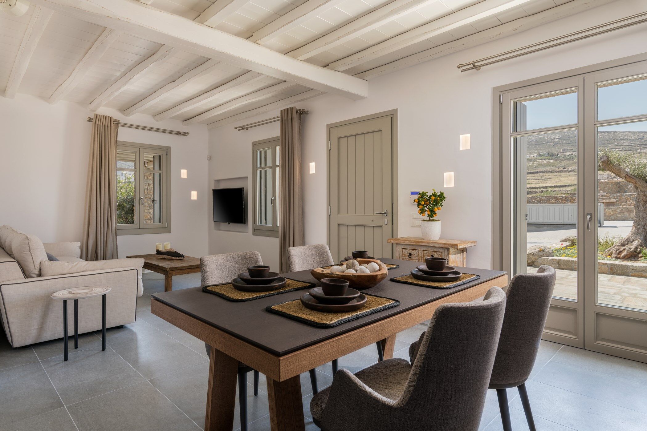 villa-khloe-image-10