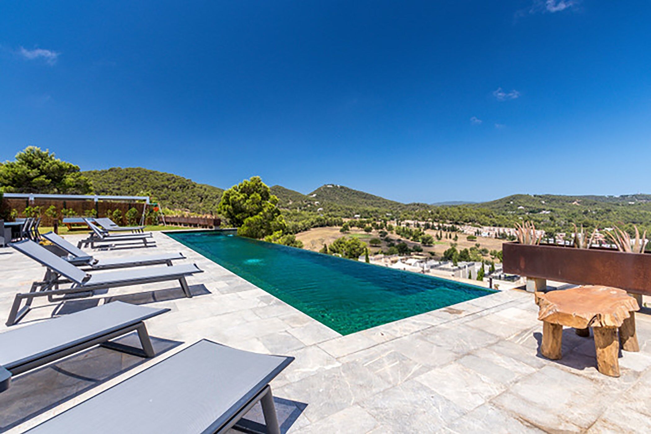 villa-kylie-image-3