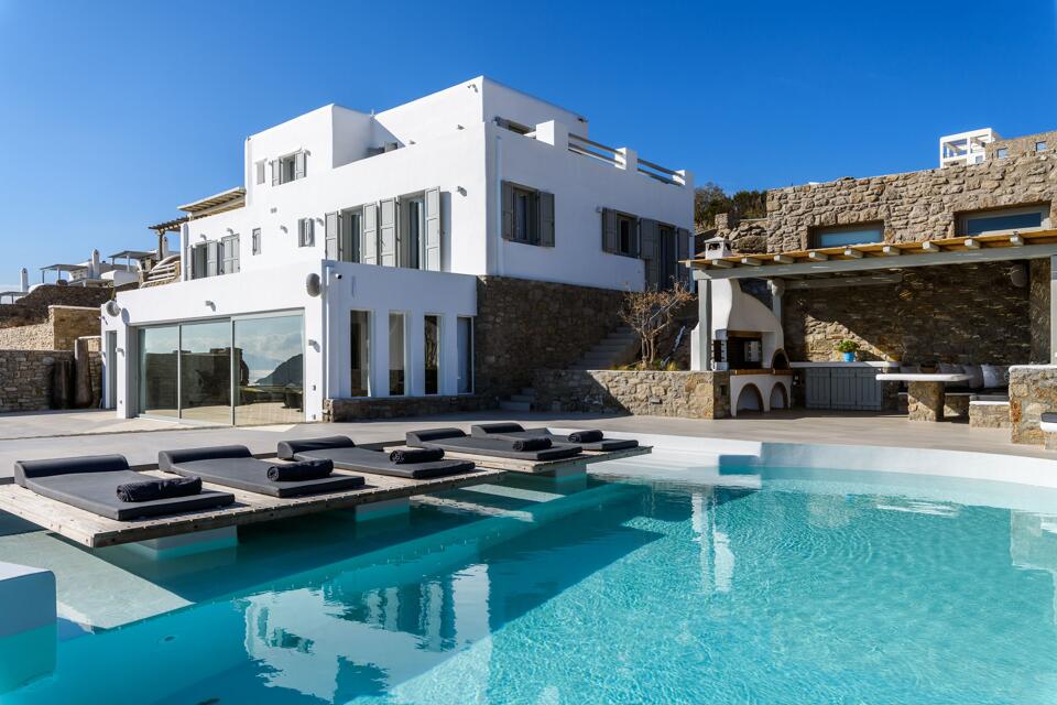 Villa Neo Gallery Image 1