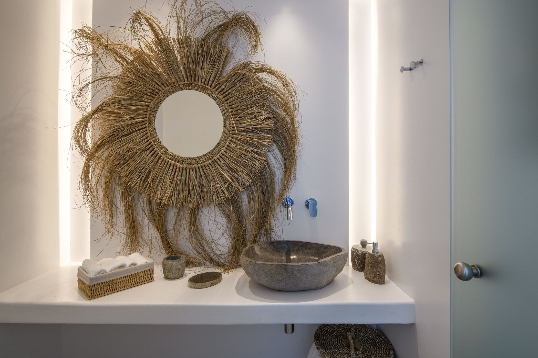 Villa Neo Gallary Image 1