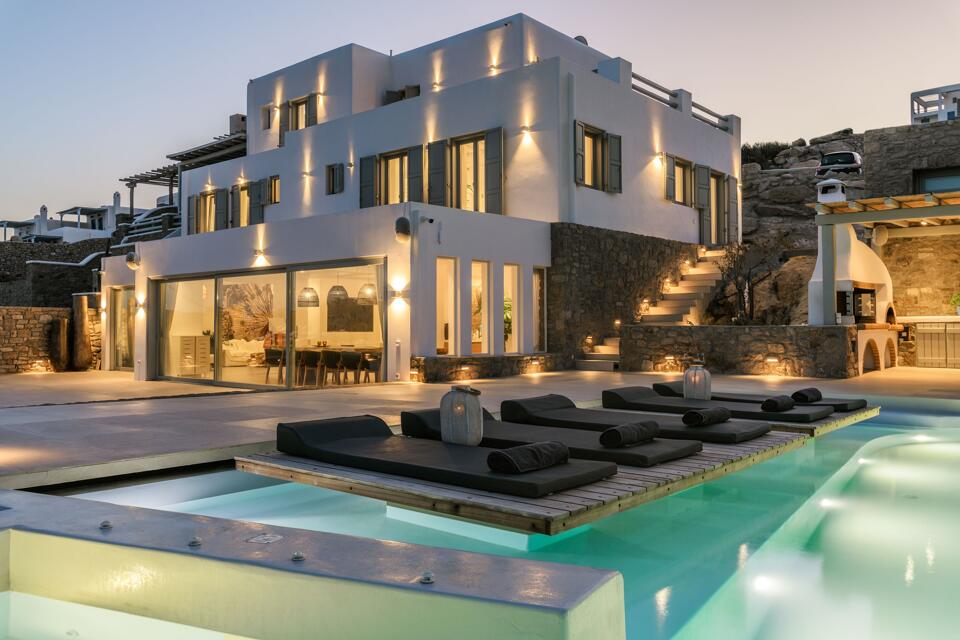 Villa Neo Gallery Image 1