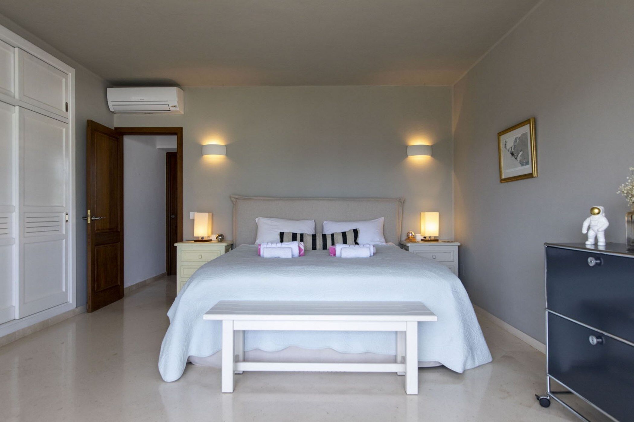 Villa Niu Blau Gallary Image 3