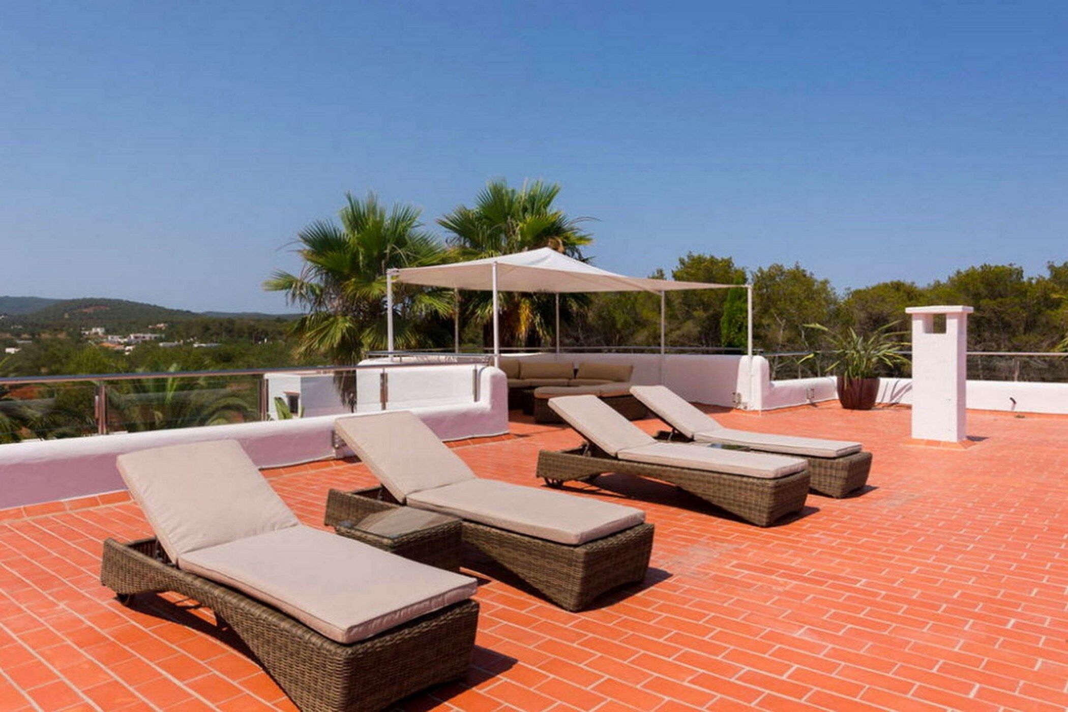 Villa Niu Blau Gallary Image 4