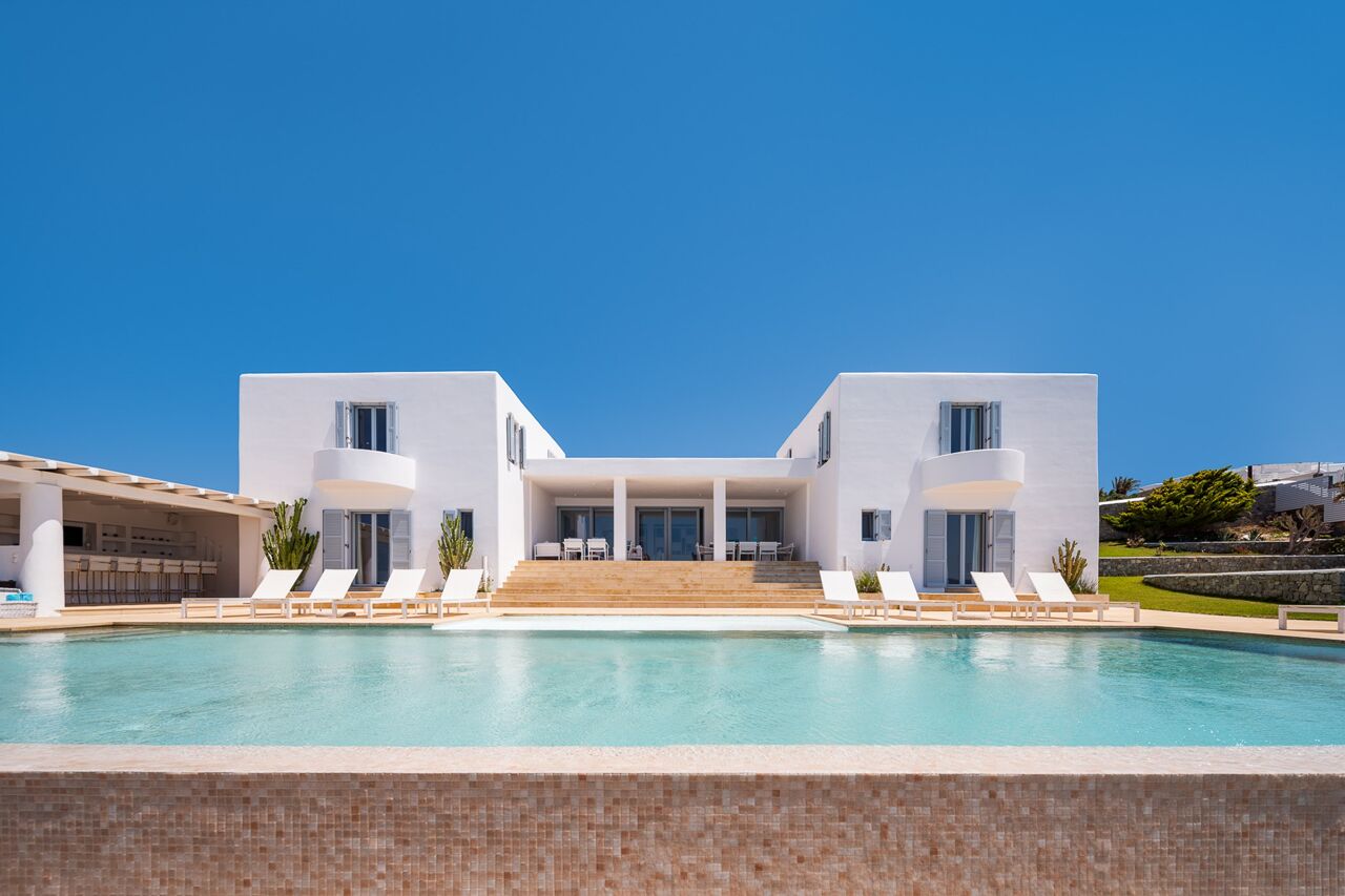 villa-sea-front-image-3