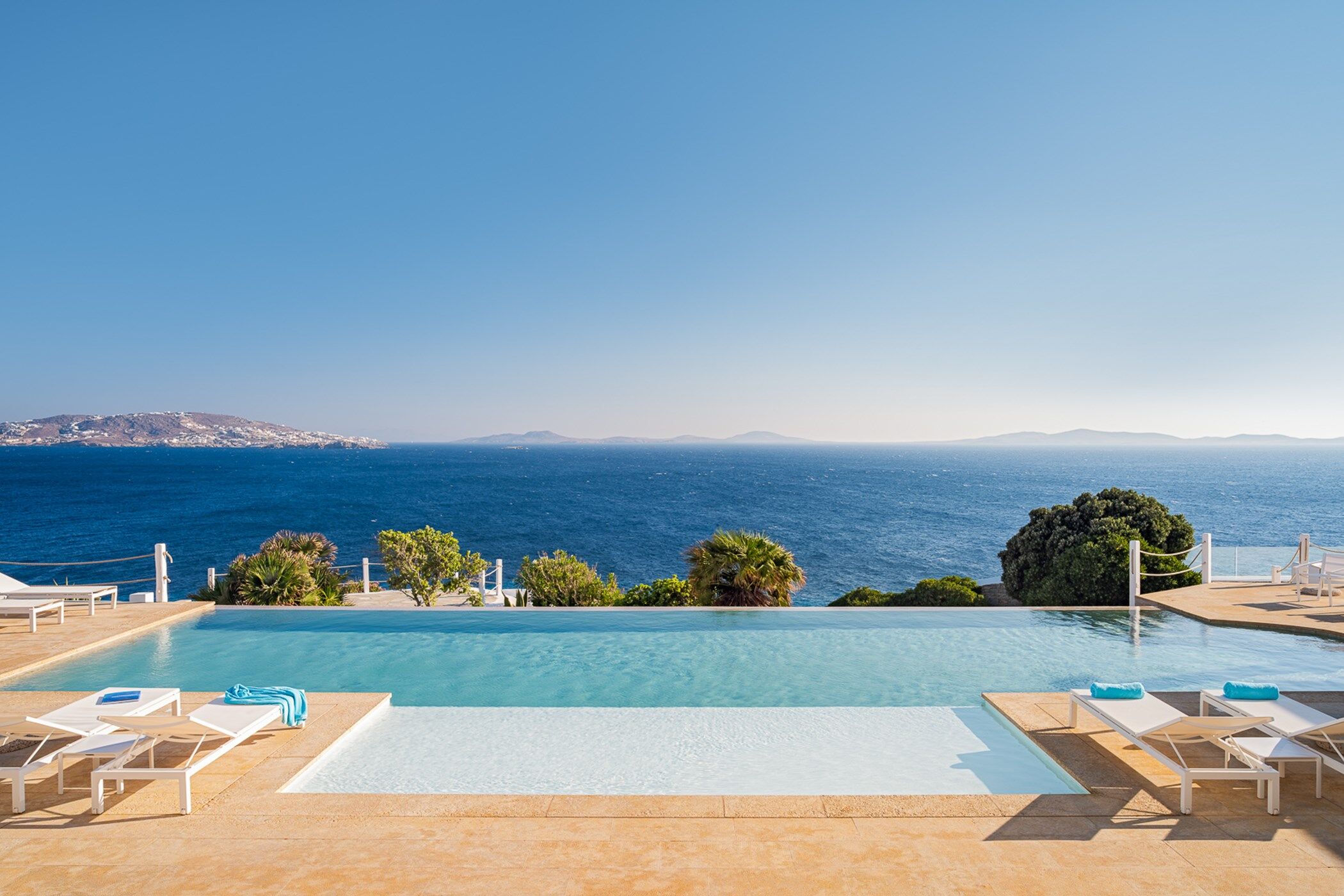 Villa Sea Front Gallary Image 5