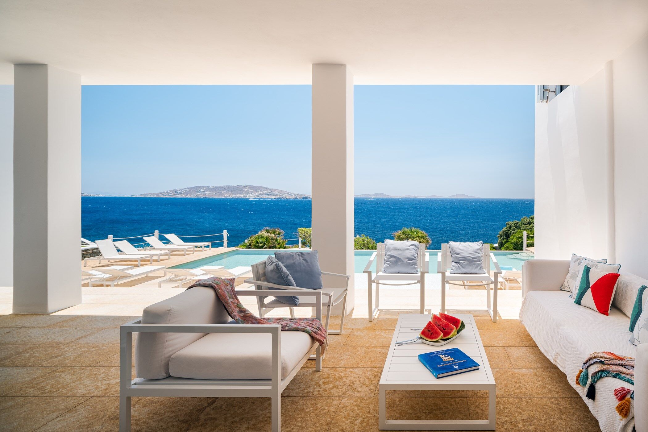 Villa Sea Front Gallary Image 1