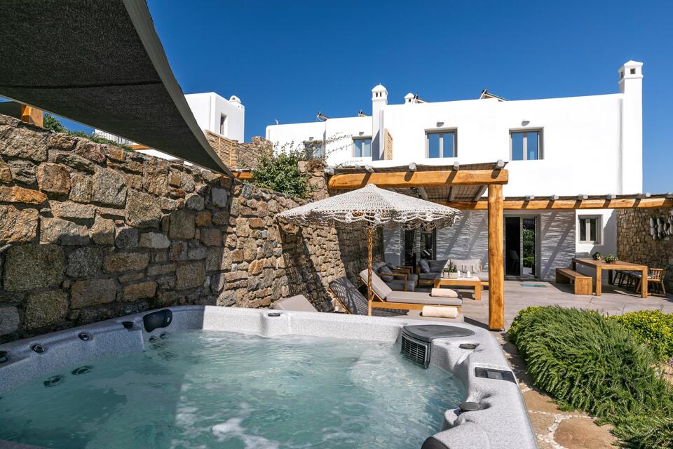 Villa Taylor Gallery Image 1