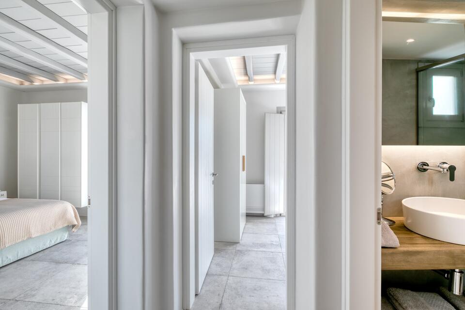 Villa Taylor Gallery Image 1