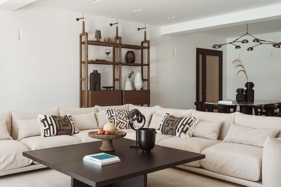 Villa Twilight Gallery Image 1