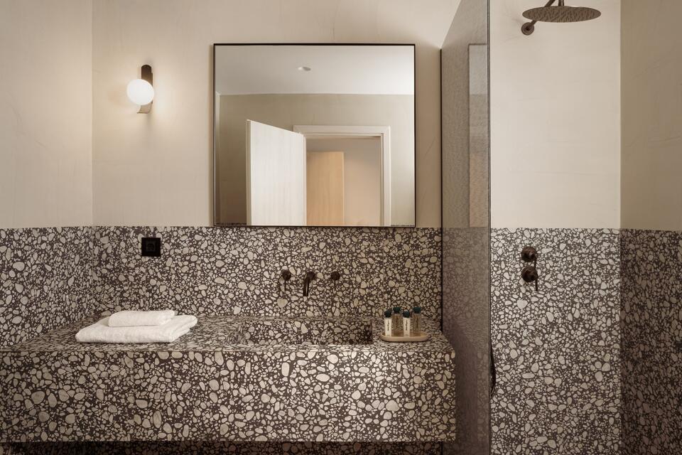 Villa Twilight Gallery Image 1