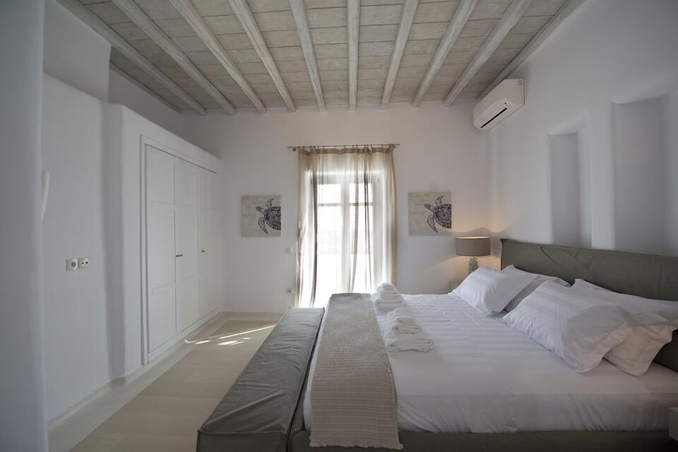 Villa Zoe Gallery Image 1