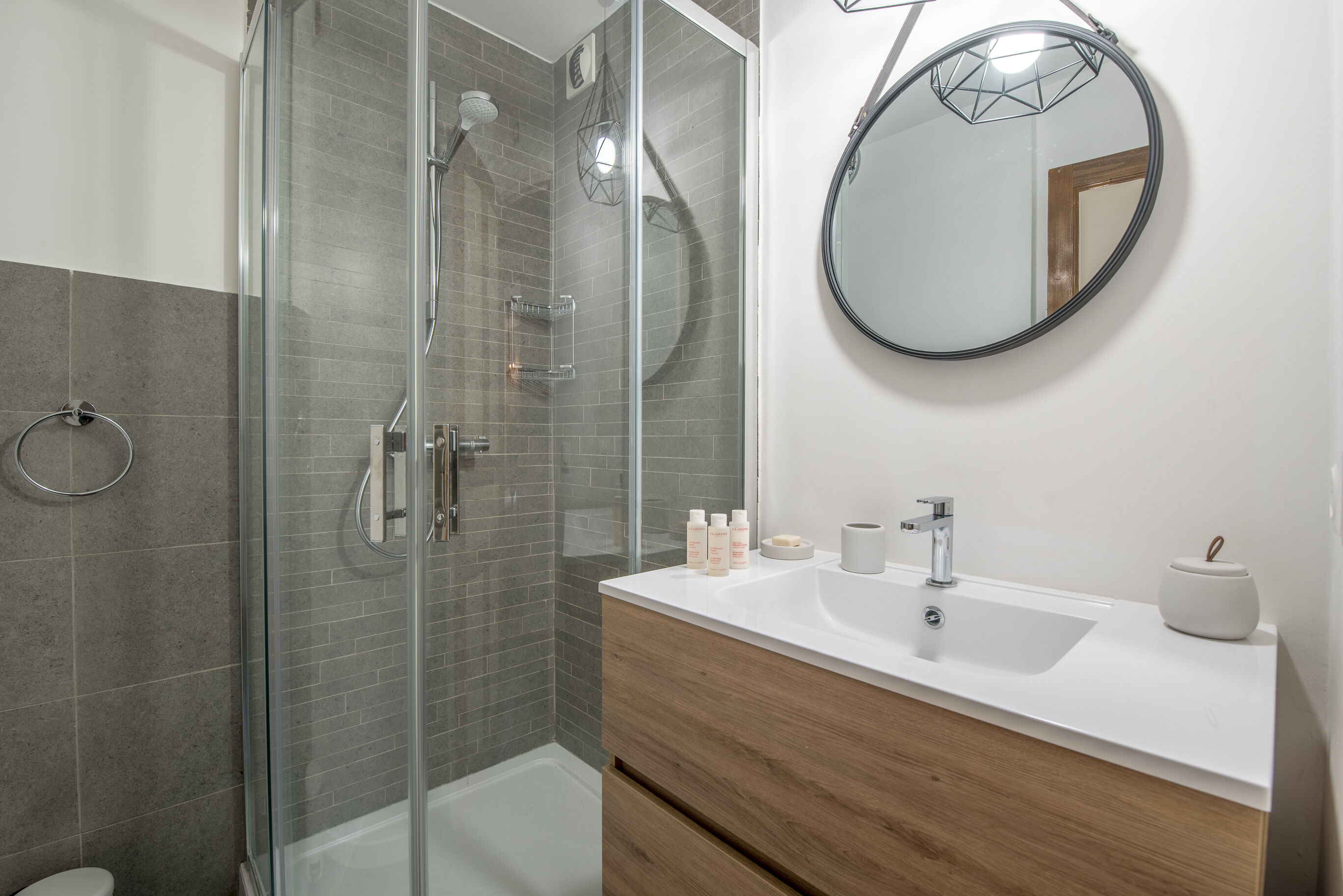 Apartment Cristal De Roche 85 Gallary Image 6