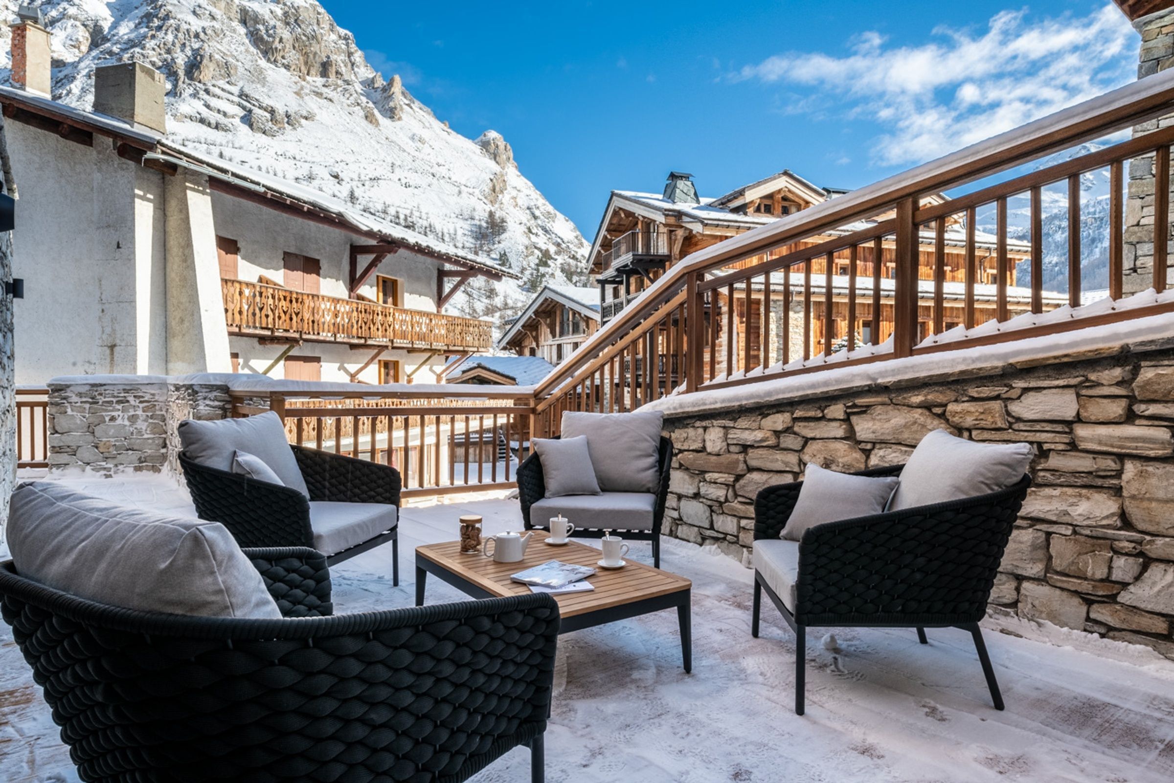 apartment-pisaillas-image-3