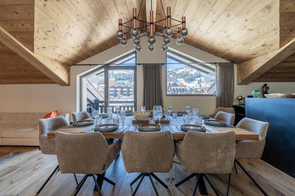 Apartment White Peak Gallery Image 1