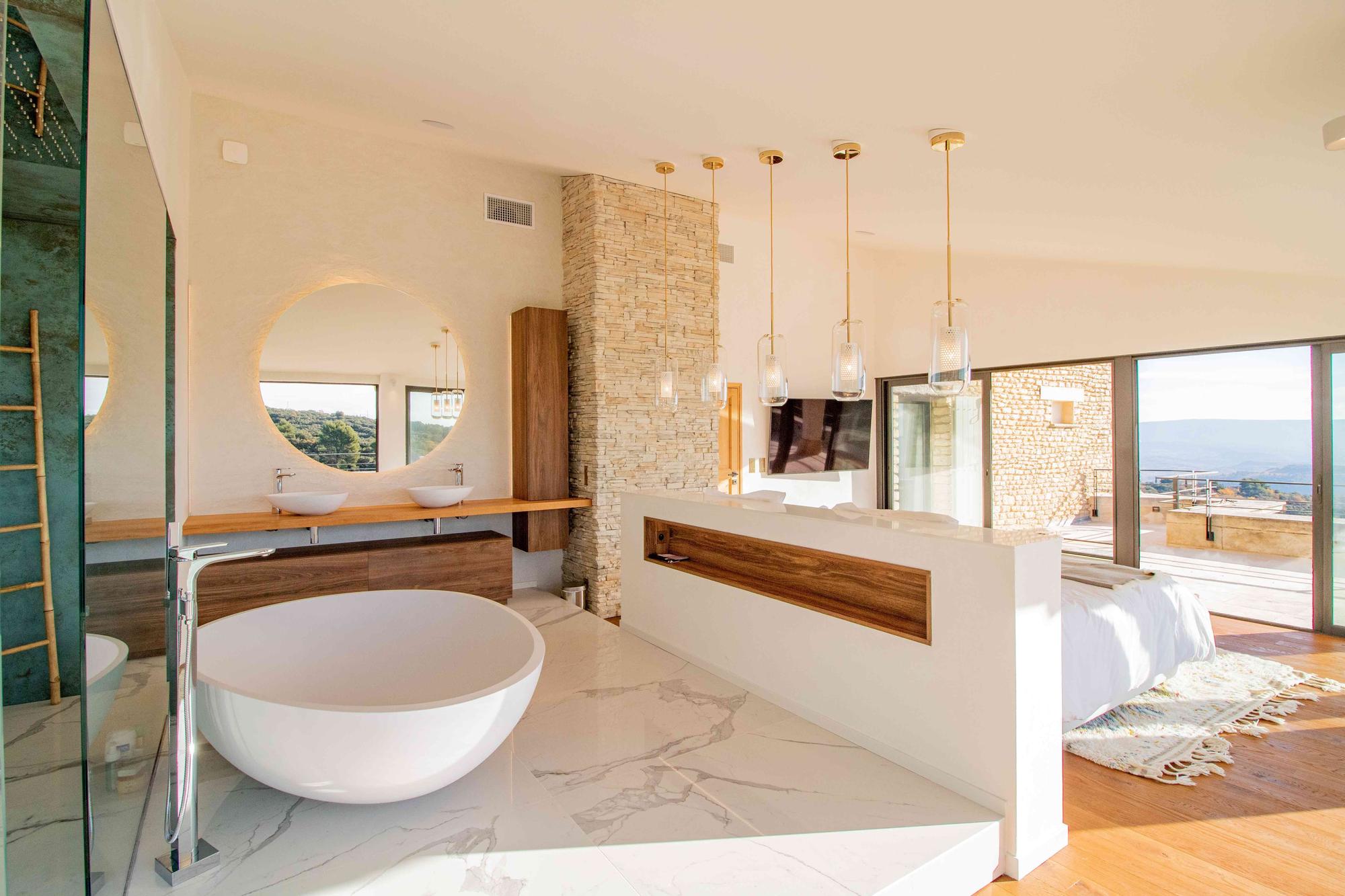 Bastide M Gallary Image 6