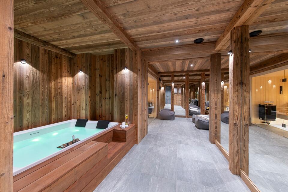 Chalet 1850 Gallery Image 2