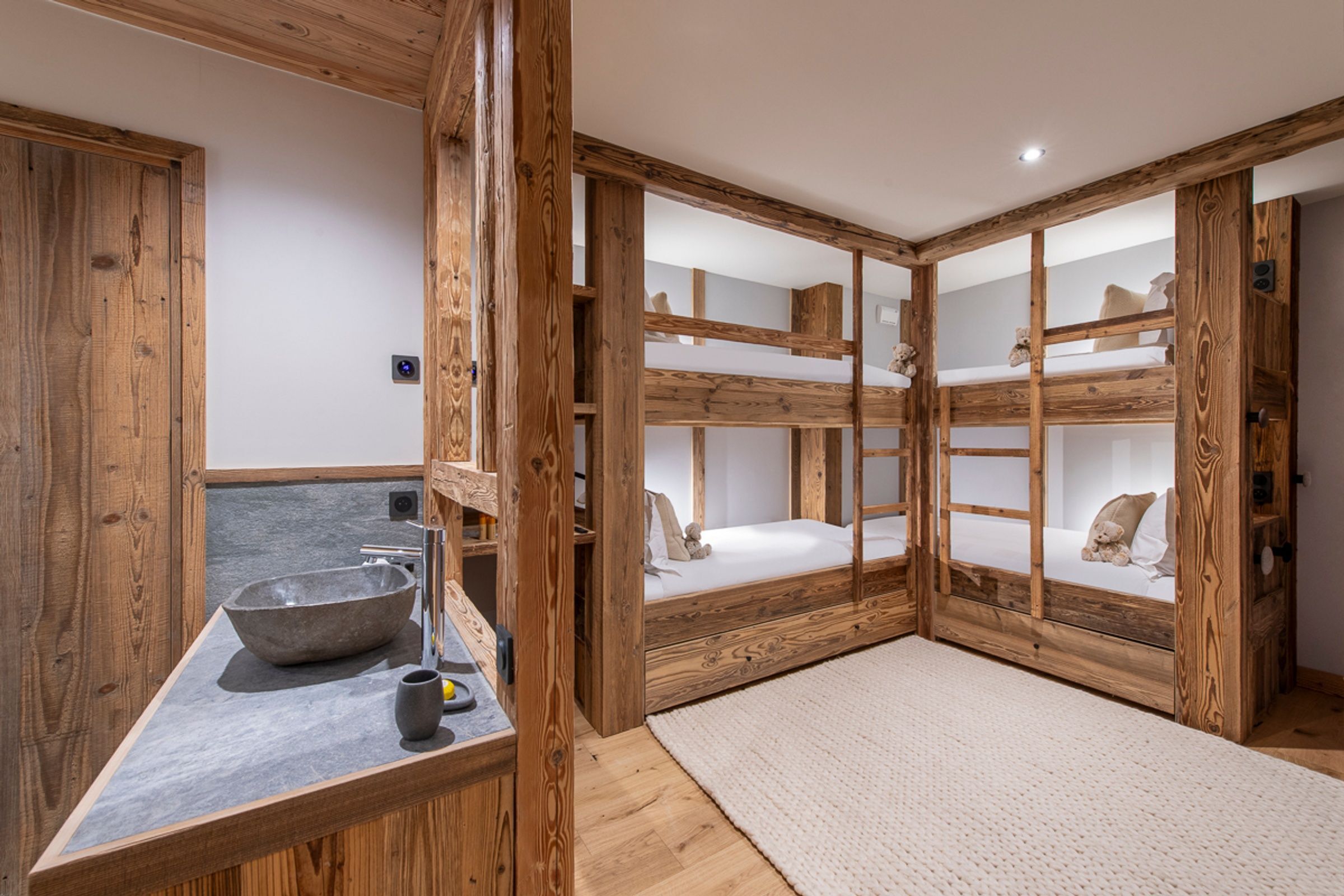 Chalet 1850 Gallary Image 4