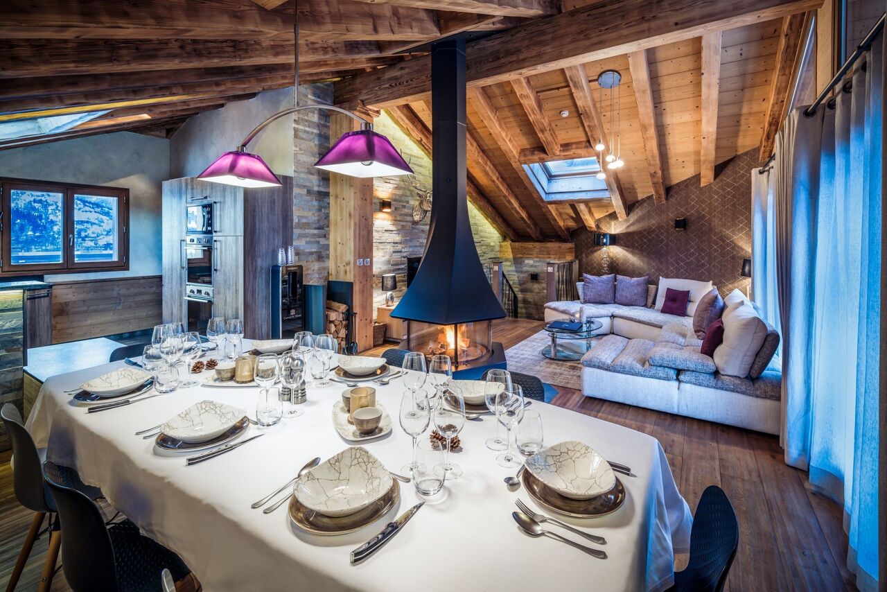 chalet-1992-image-1