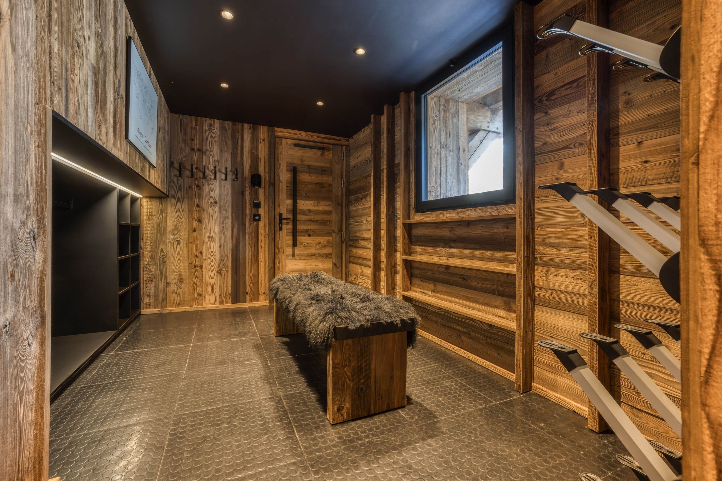 Chalet Alpine Cocoon Gallary Image 2