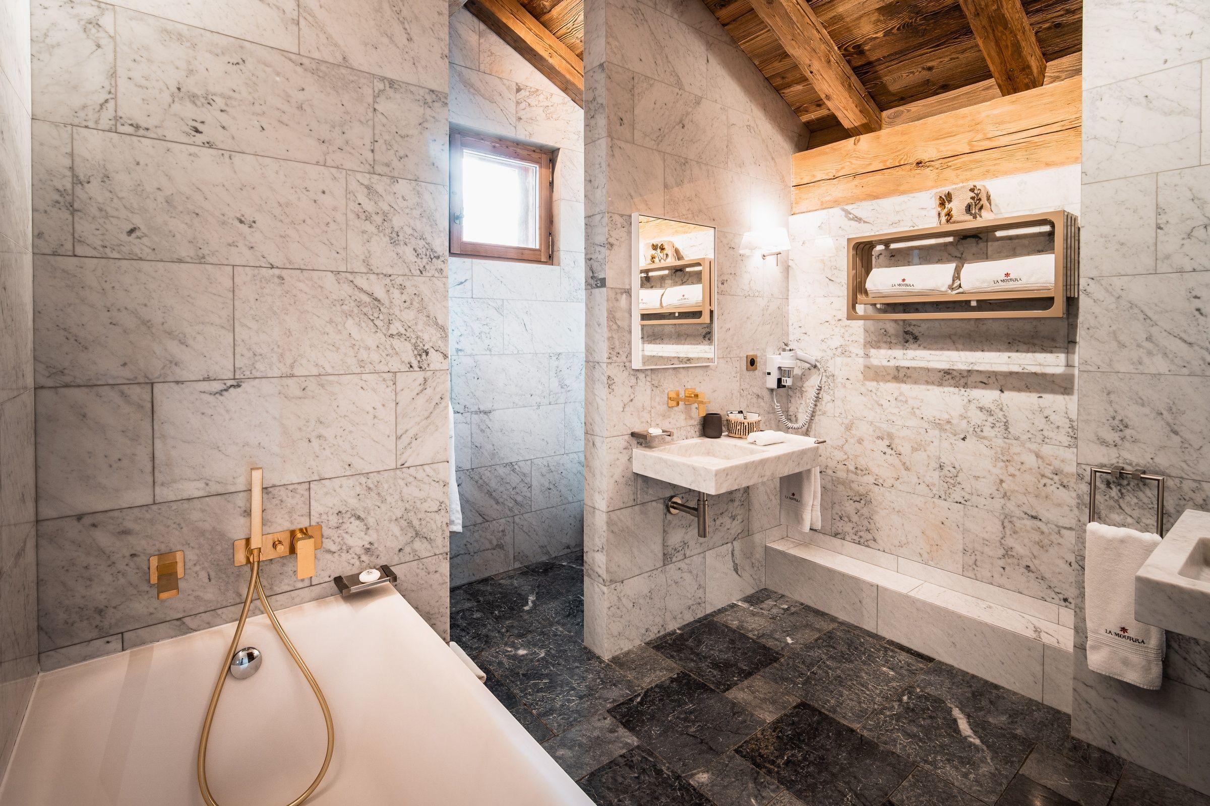 Chalet Ambre Gallary Image 2