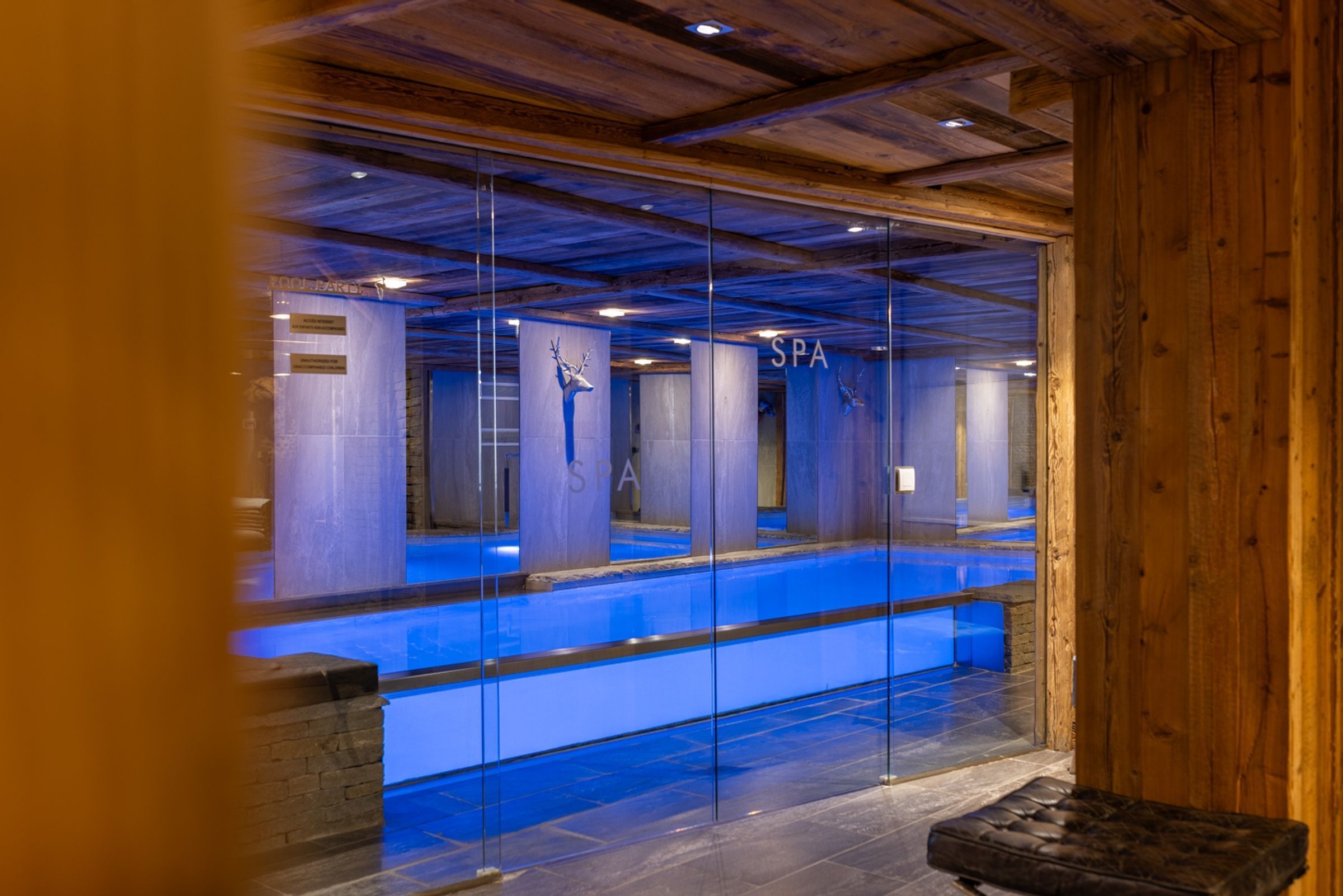 Chalet Aneo Gallary Image 1