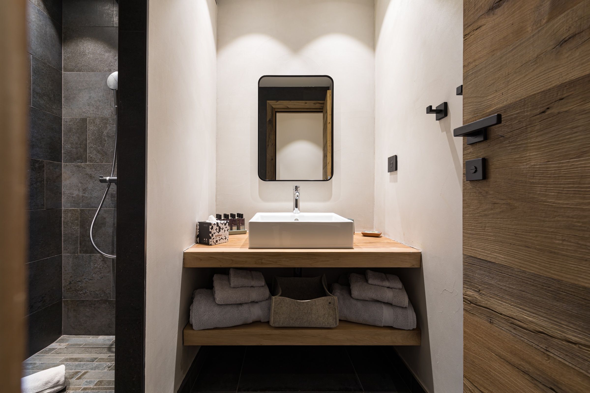Chalet Asgard Gallary Image 3