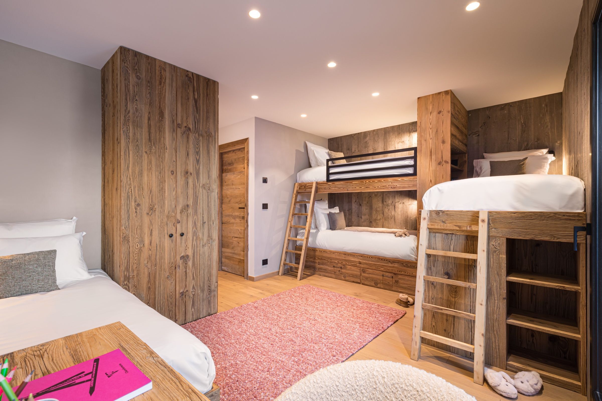 Chalet Asgard Gallary Image 2