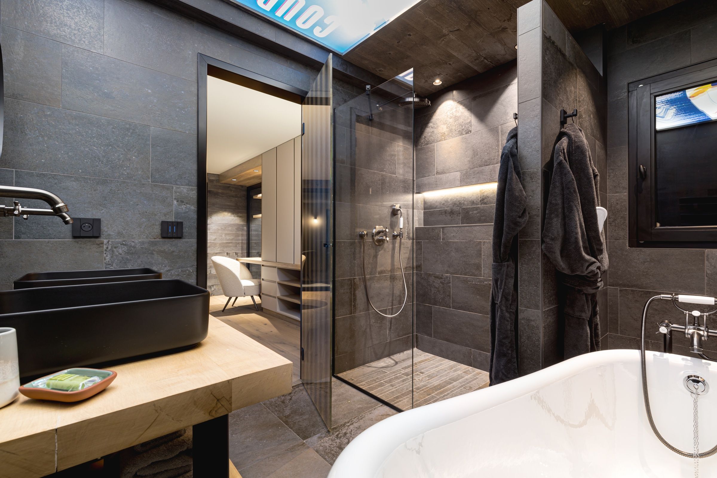 Chalet Asgard Gallary Image 2