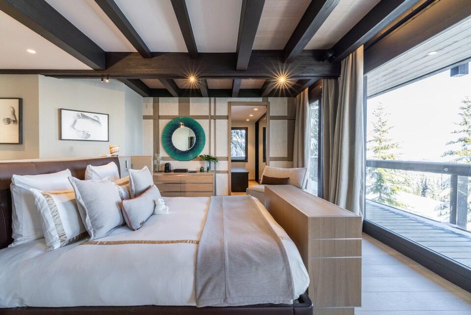 Chalet B Gallery Image 2